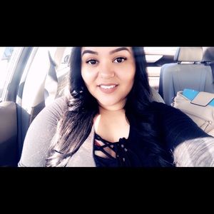 Meet your Posher, Andrea